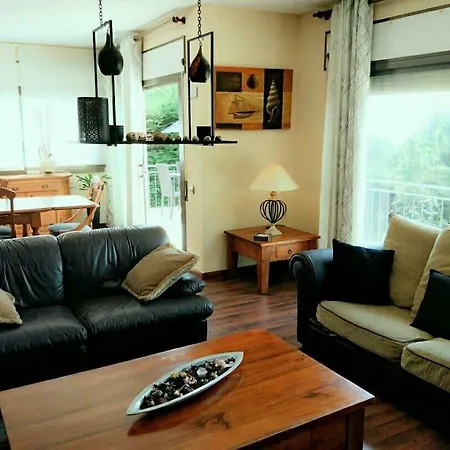 Casa Montgoda * يوريت دي مار